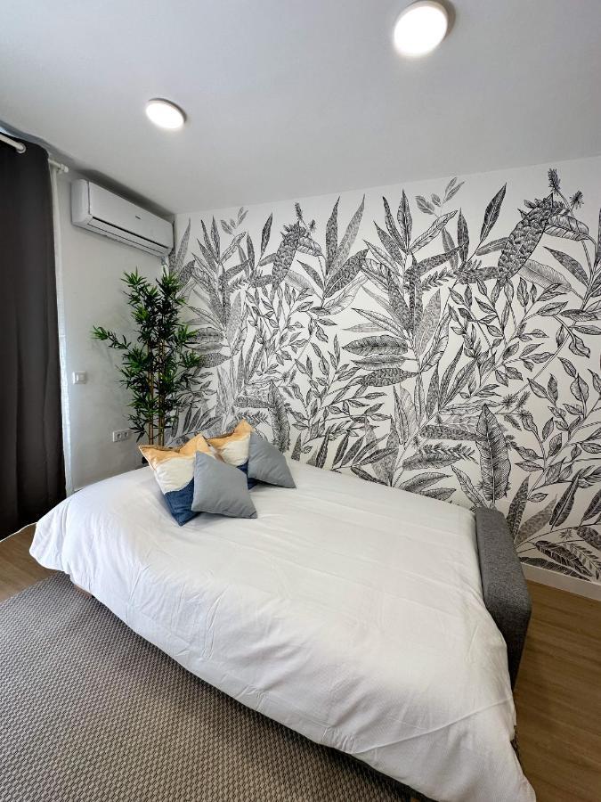 Holidays2Malaga Lebrija 3 Bedroom & Terrace & Parking & Smart Tv Bagian luar foto